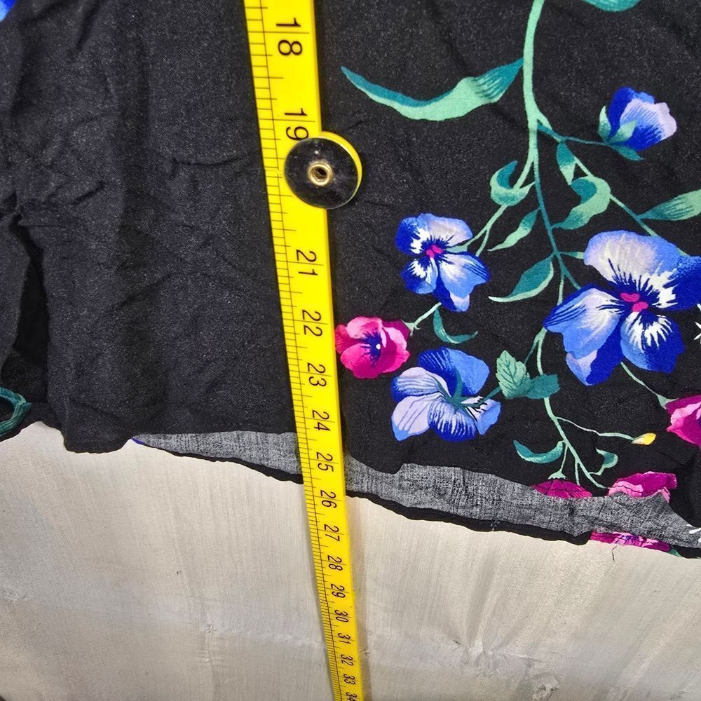 Old Navy Black Floral Blouse - Picture 7 of 8